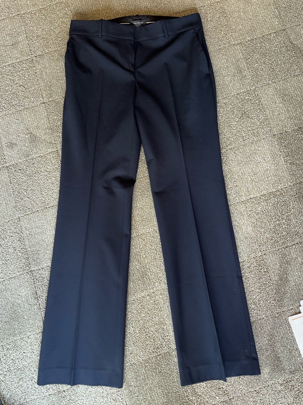 Ann Taylor Navy Dress Pant midrise seasonless stretch Straight Leg size 6